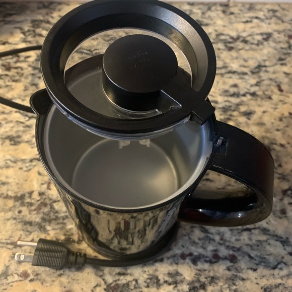 Authentic Starbucks Milk Frother - Picture 3 of 6